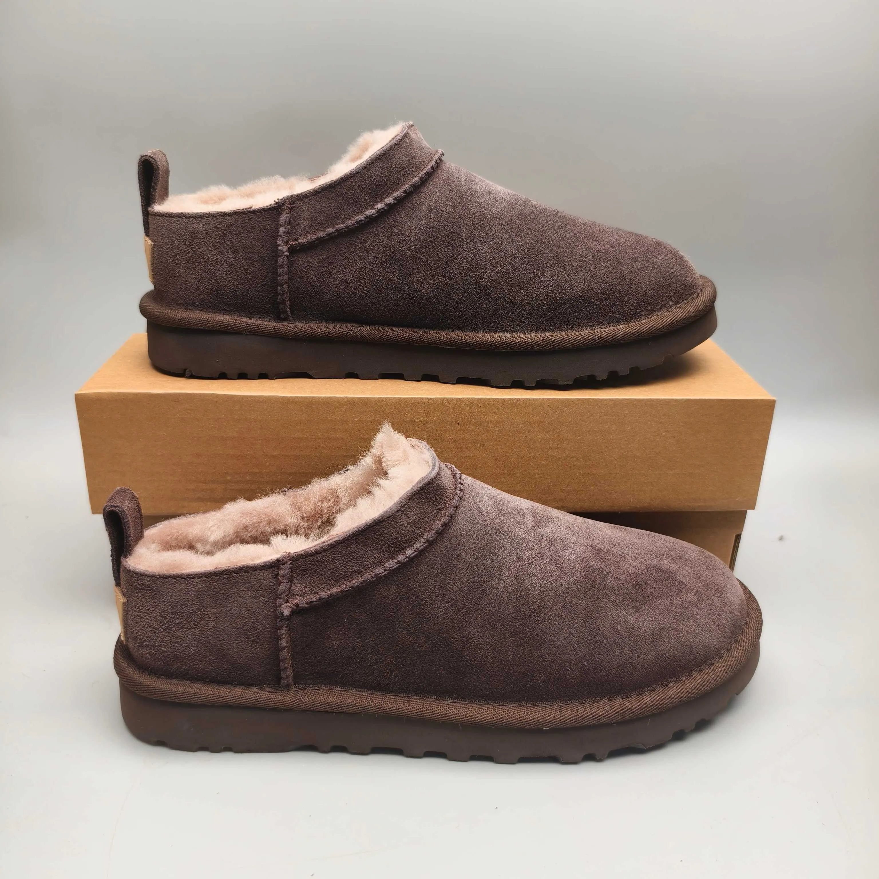 💰420 UGG sheepskin all-in-one snow boots 3891 one-legged classic women's shoes. Color: maroon, black, sand, twilight pink, chocolate. Matching sizes: 35-41
